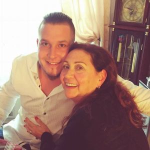 Meet your Posher, Maxime